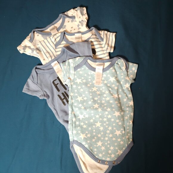 Adorable Set of 4 The Peanutshell Baby Boy Bodysuits/Rompers (0-3 months) - Picture 11 of 11